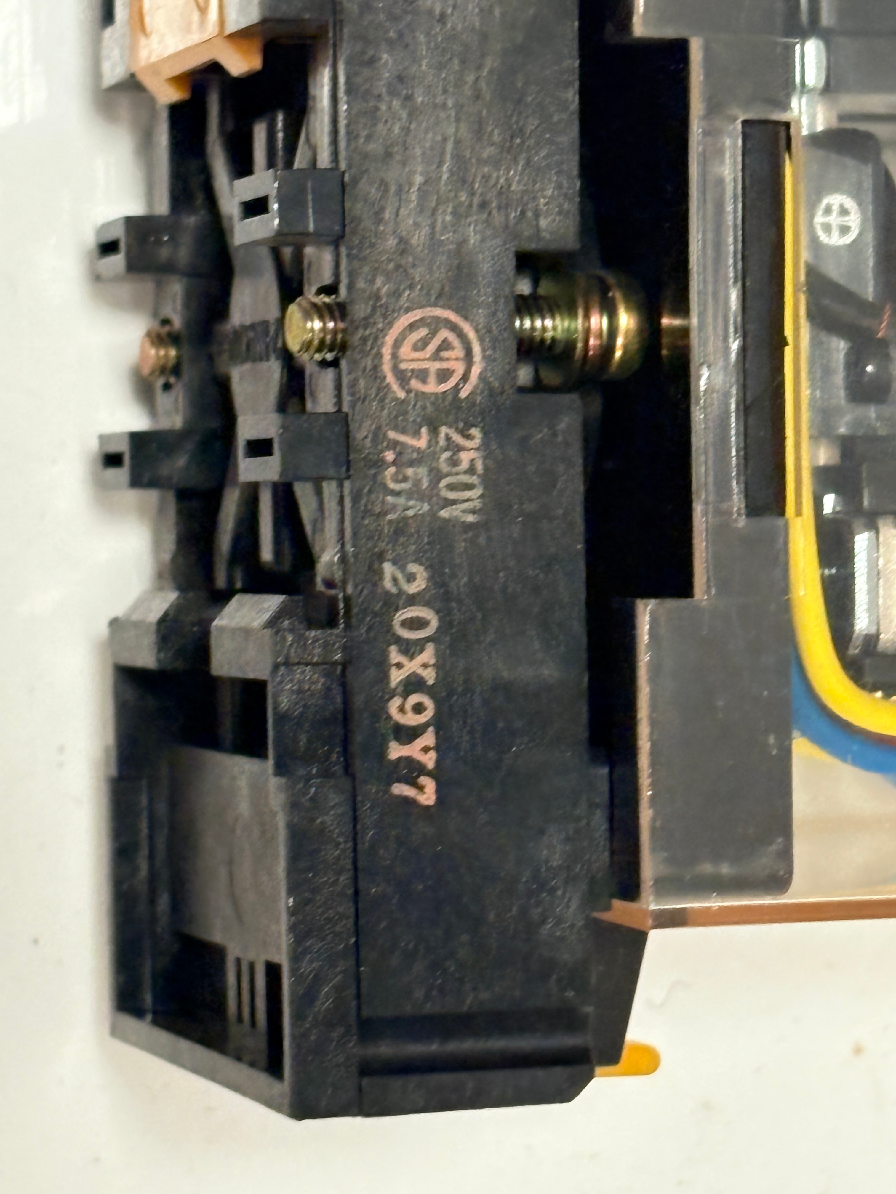 Omron G4Q-212S 24VDC Ratchet Power Relay DPDT 5A