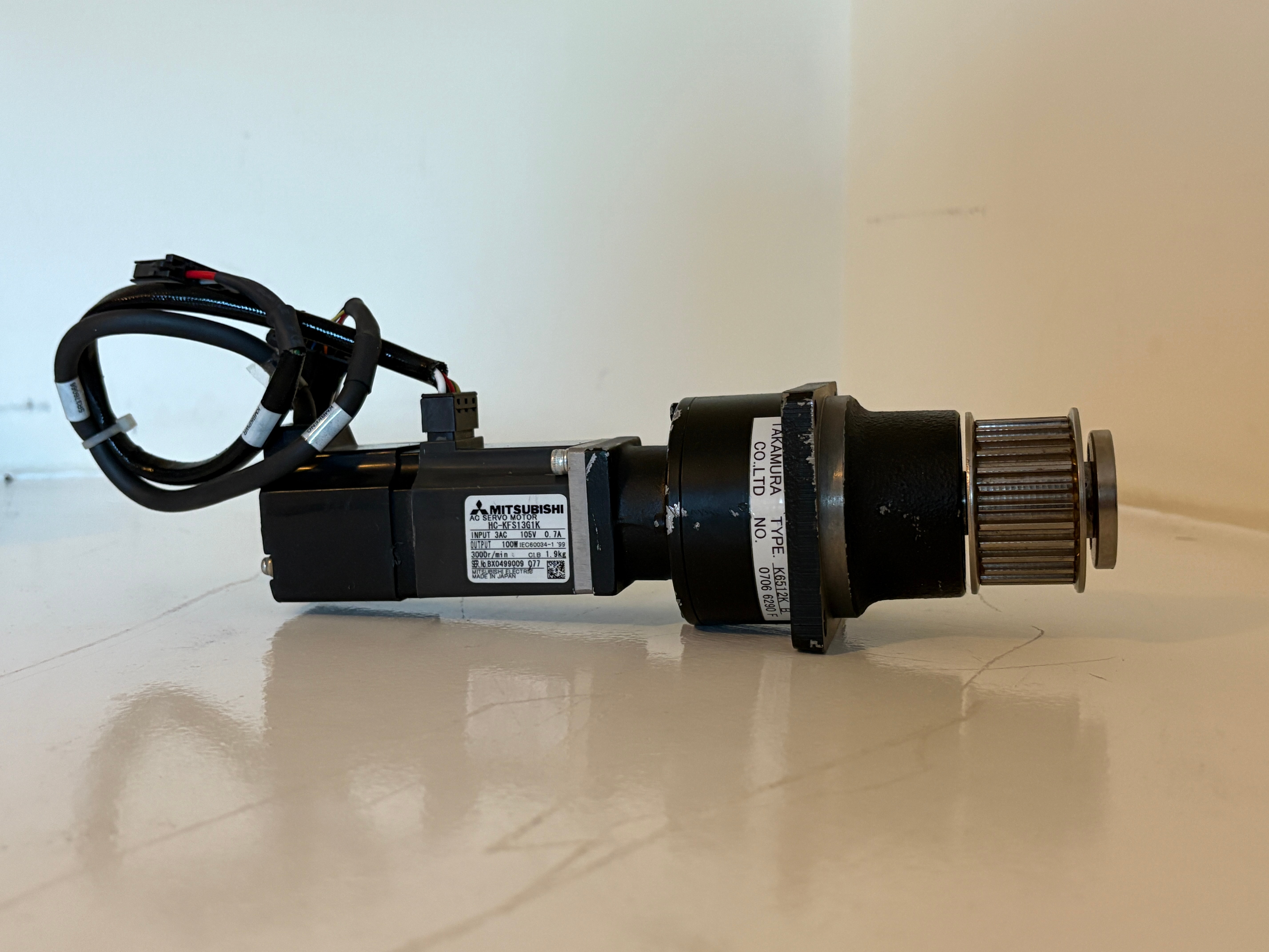 Mitsubishi HC-KFS13G1K AC Servo Motor 100W with Gearhead