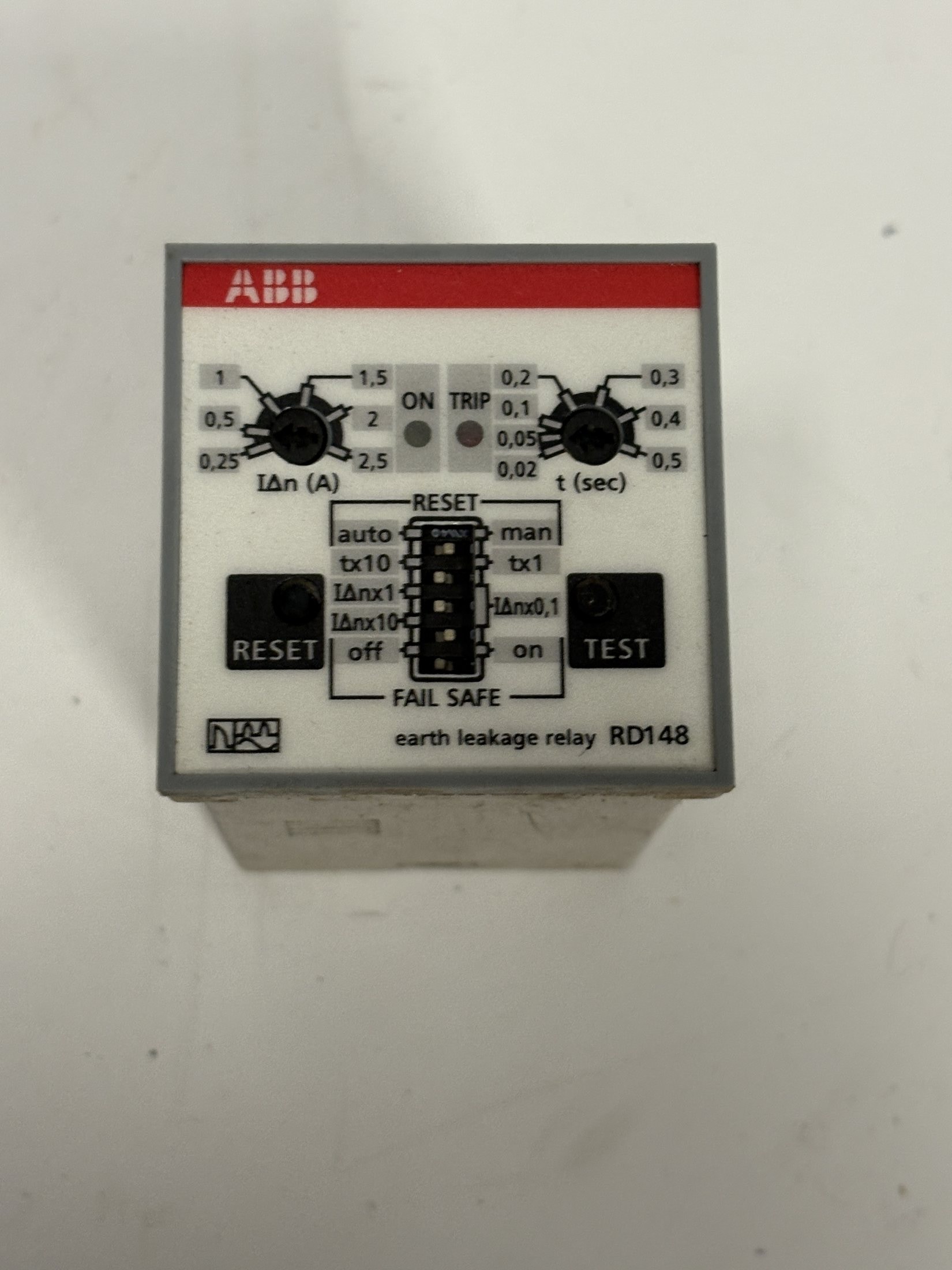 ABB SACE RD148 Adjustable Earth Leakage Relay 0.25-2.5A