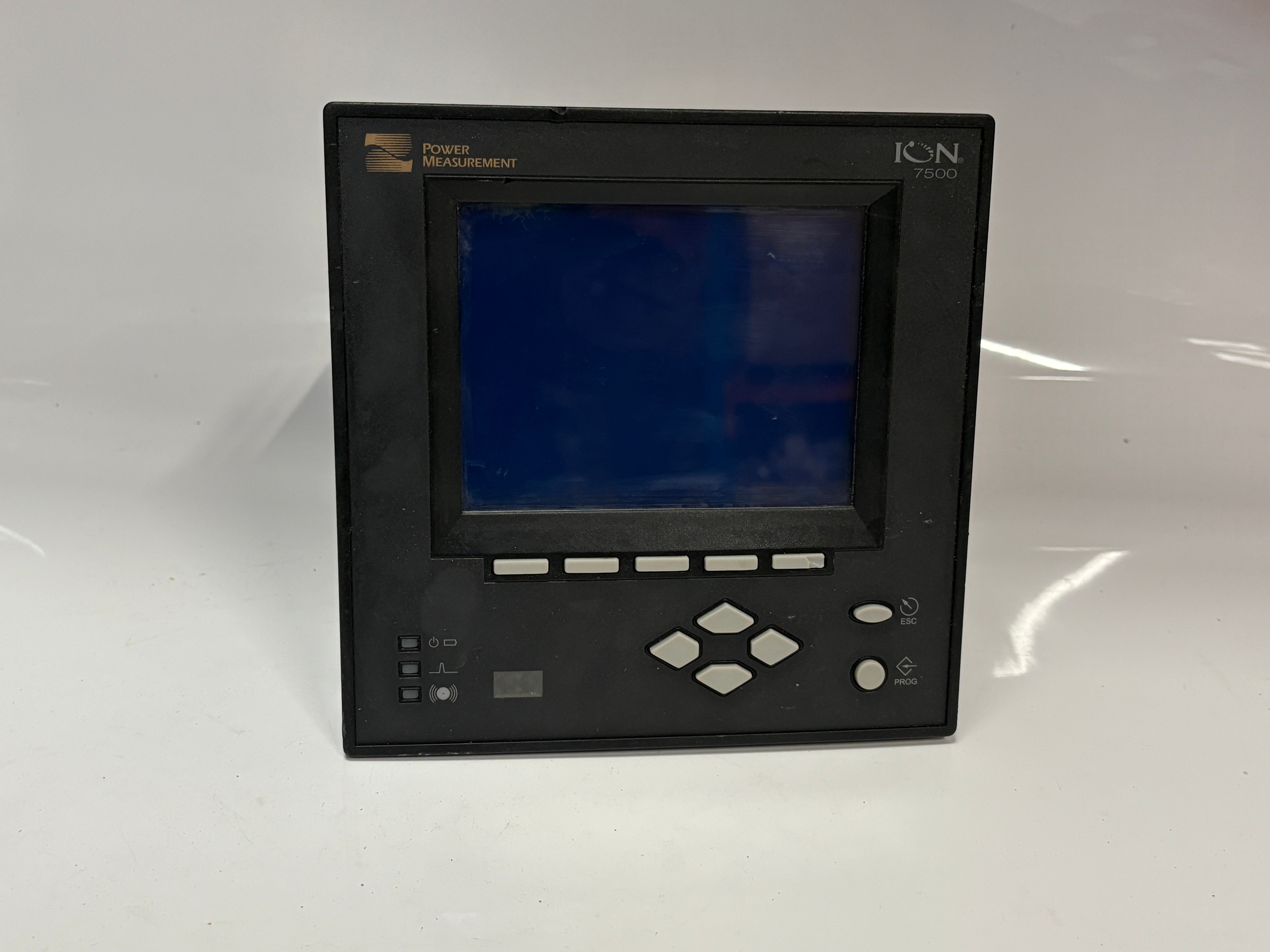 Power Measurement ION 7500 PowerLogic Power Quality Meter P7500A0C0B6A0A0A P/N ION 7300 Product Type Digital power meter