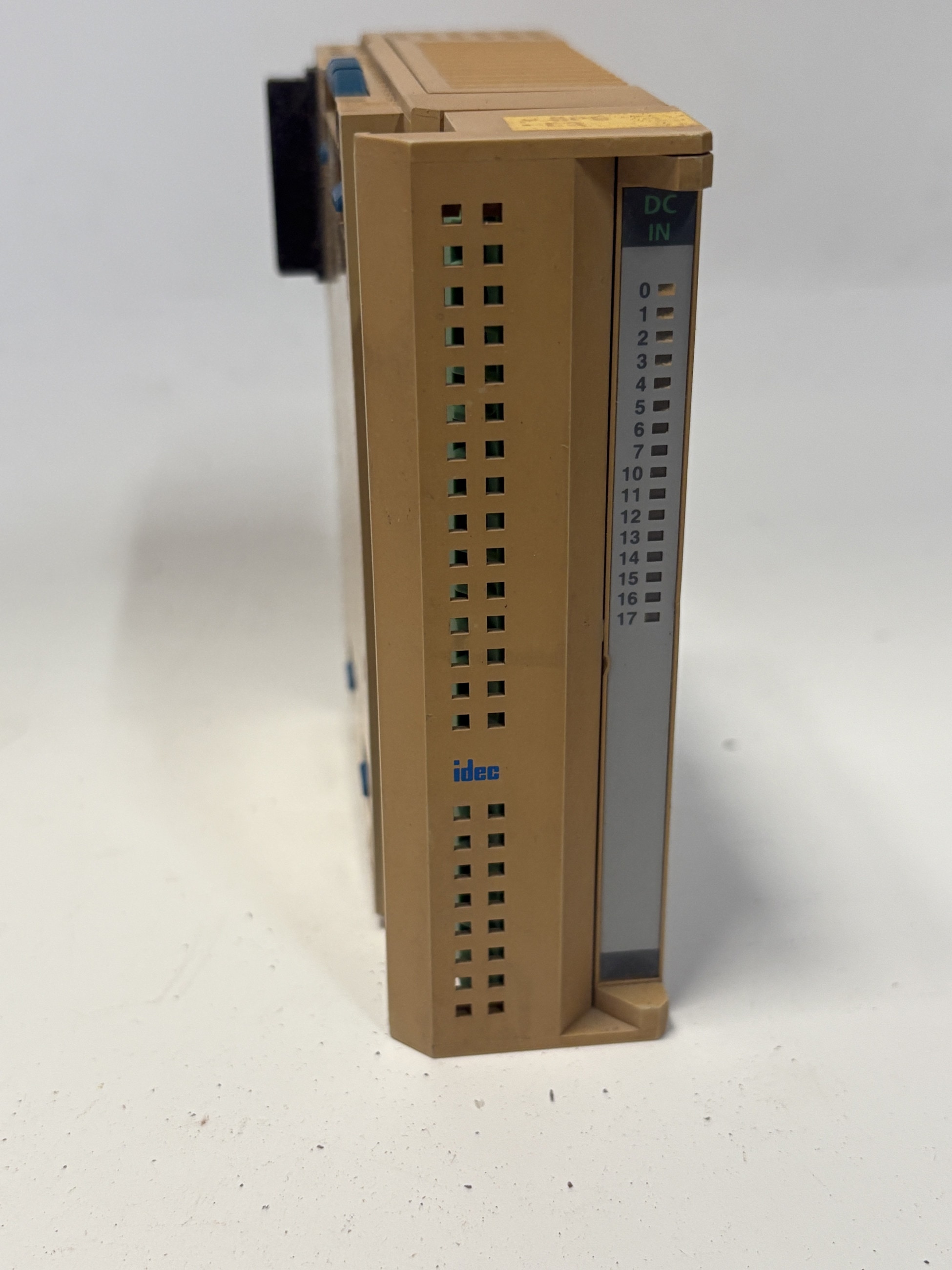 IDEC FC3A-DA1221 2-Channel Analogue Output Module