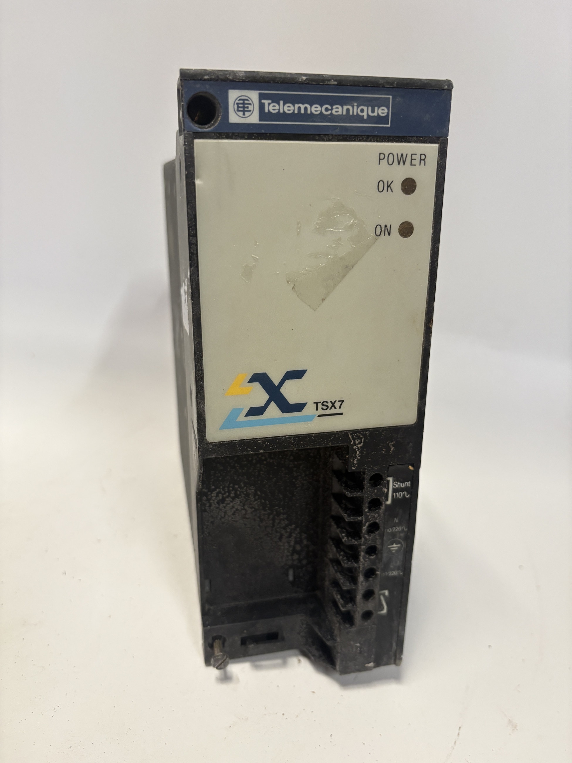Telemecanique TSX SUP 702 TSX7 PLC Power Supply Module
