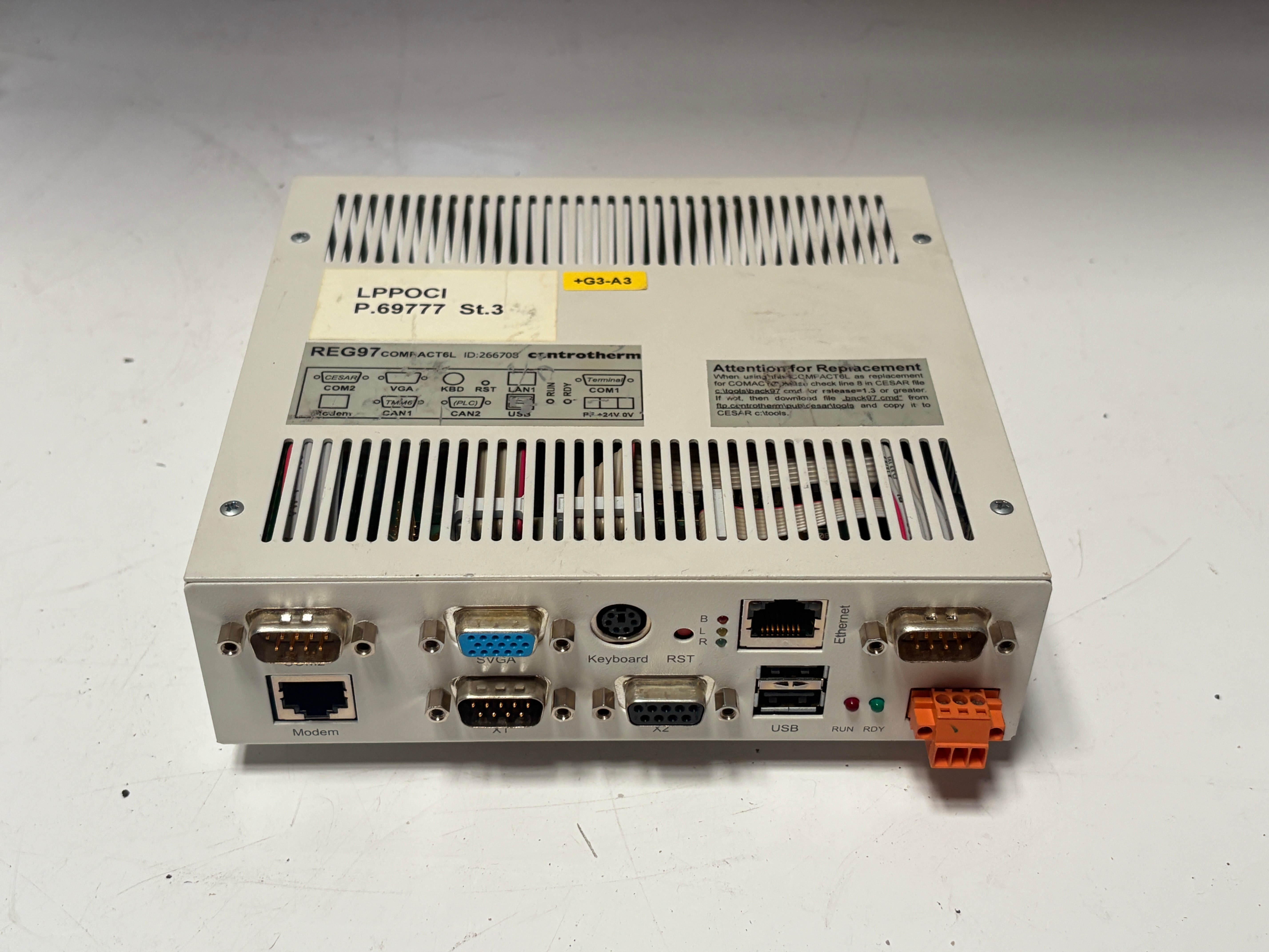 Syslogic SDB/COMPACT6L-1CE3 Compact Industrial PC REG97