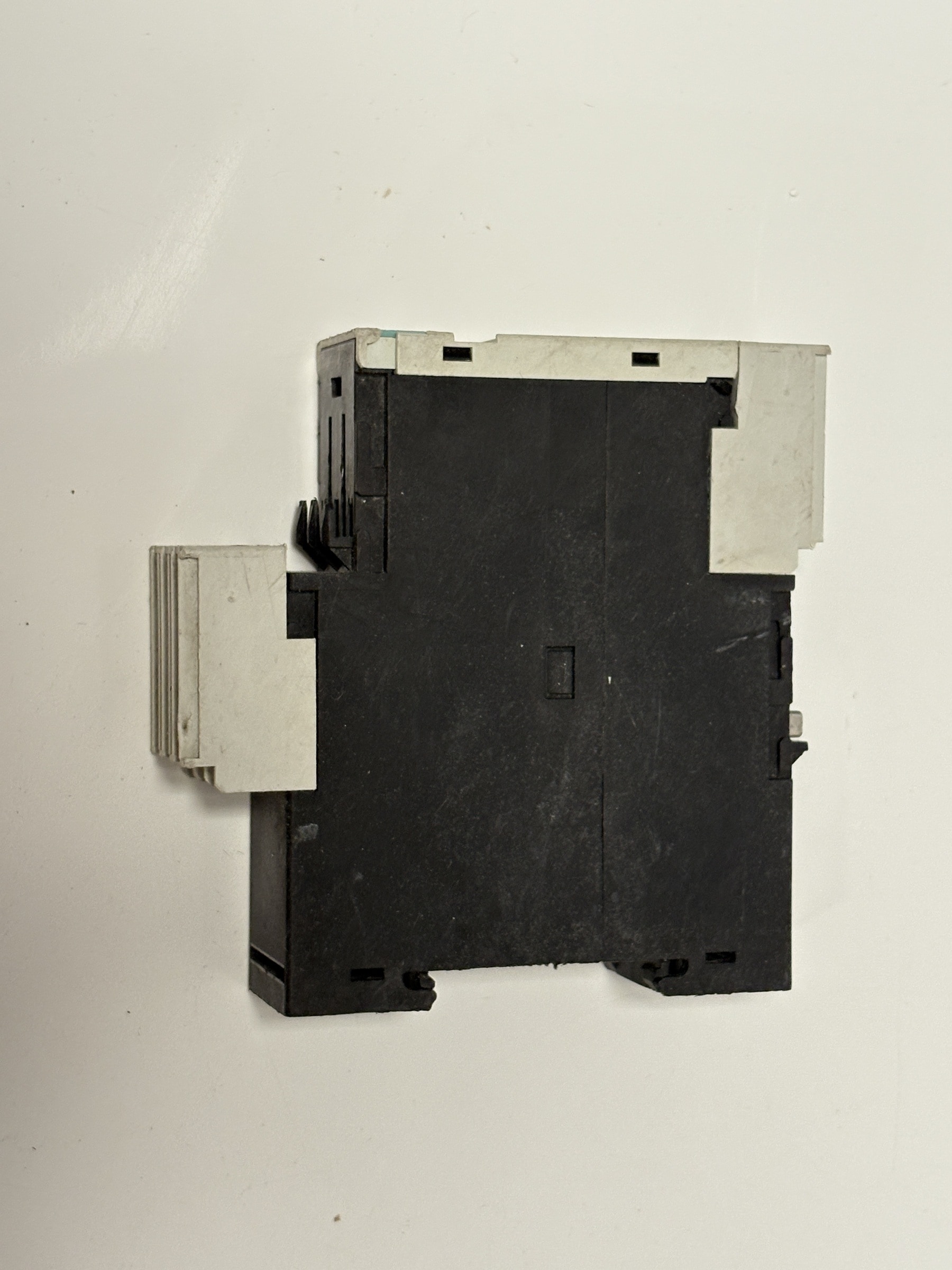 Siemens 3RP1505-1AP30 Multifunction Timing Relay