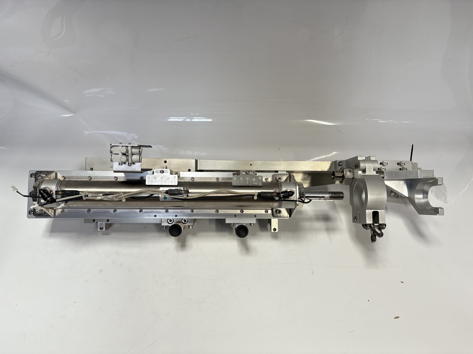 ASM 01-D17030 Viscoter Dispenser Assembly SMC CDM2L40-300Z