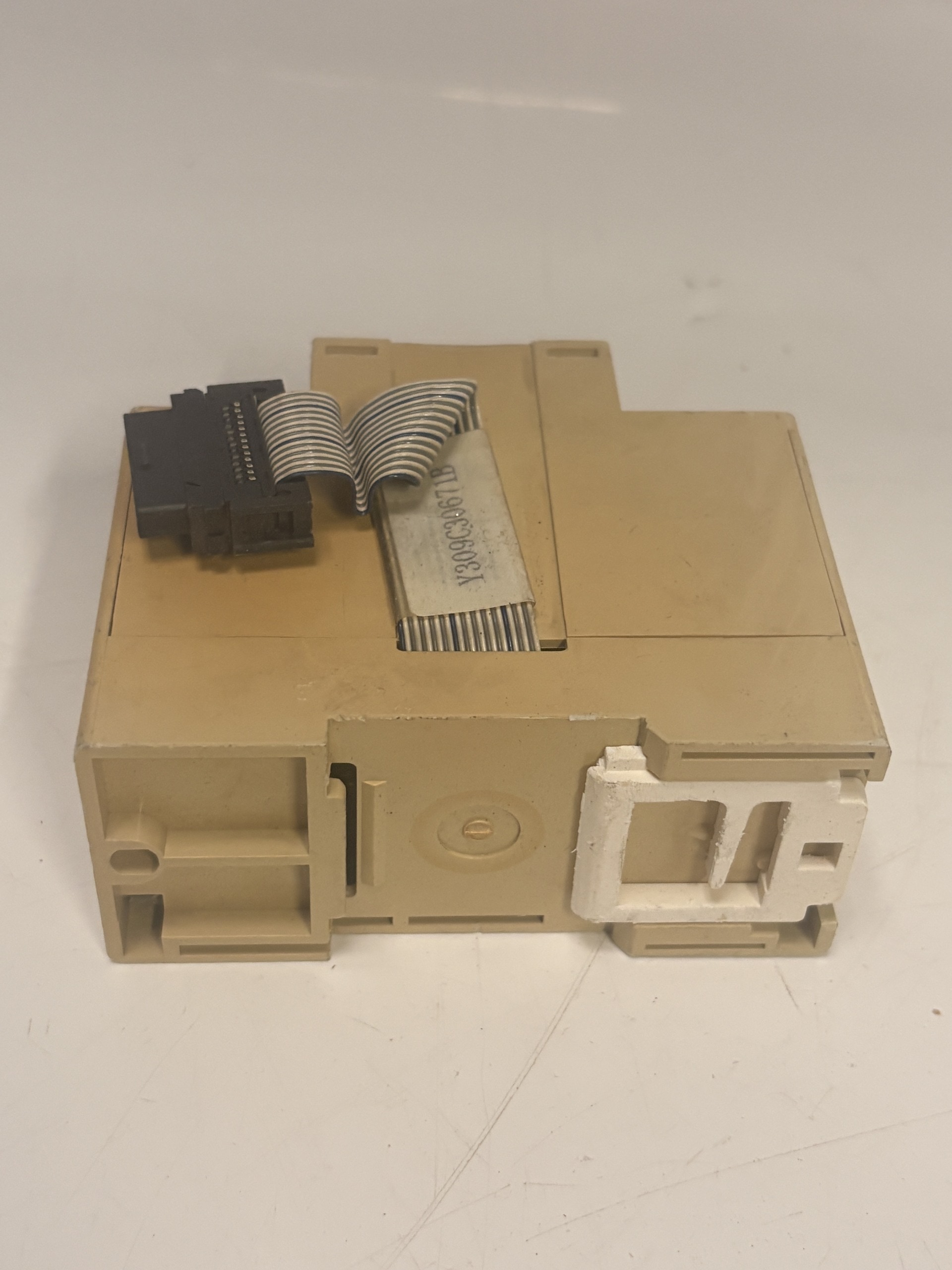 Mitsubishi FX2N-16EX-ES/UL MELSEC-F 16-Input PLC Module 24VDC