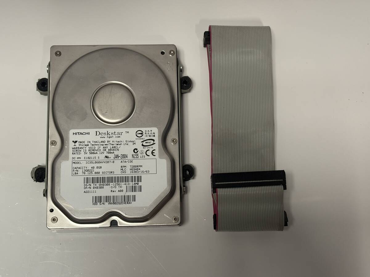 Hitachi Deskstar IC35L060AVV207-0 40GB ATA IDE Hard Drive