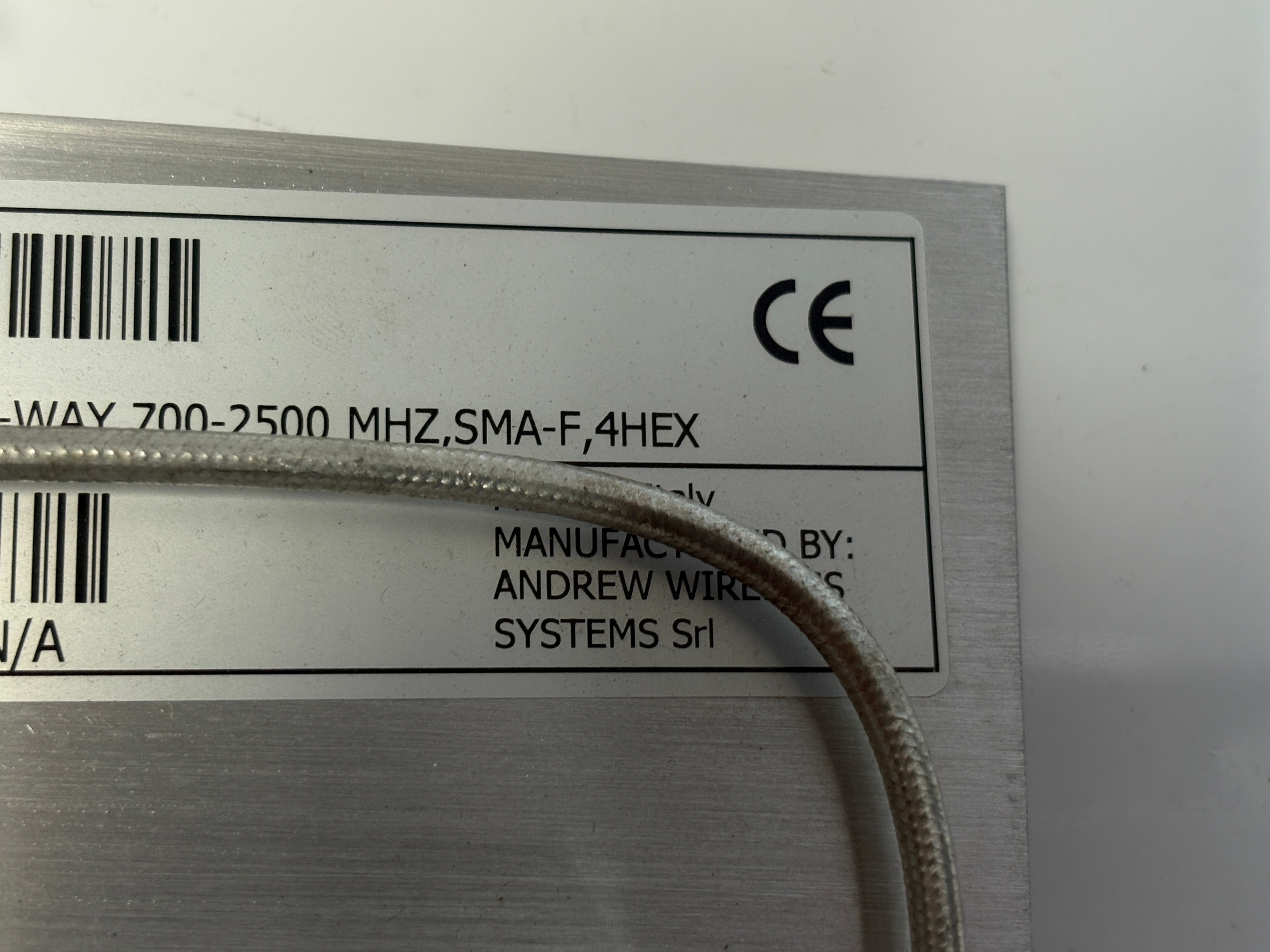Andrew TLCN2 ION-B 2-Way Splitter Combiner RF Cable Kit 700-2500MHz SMA-F Product Type RF splitter / combiner module