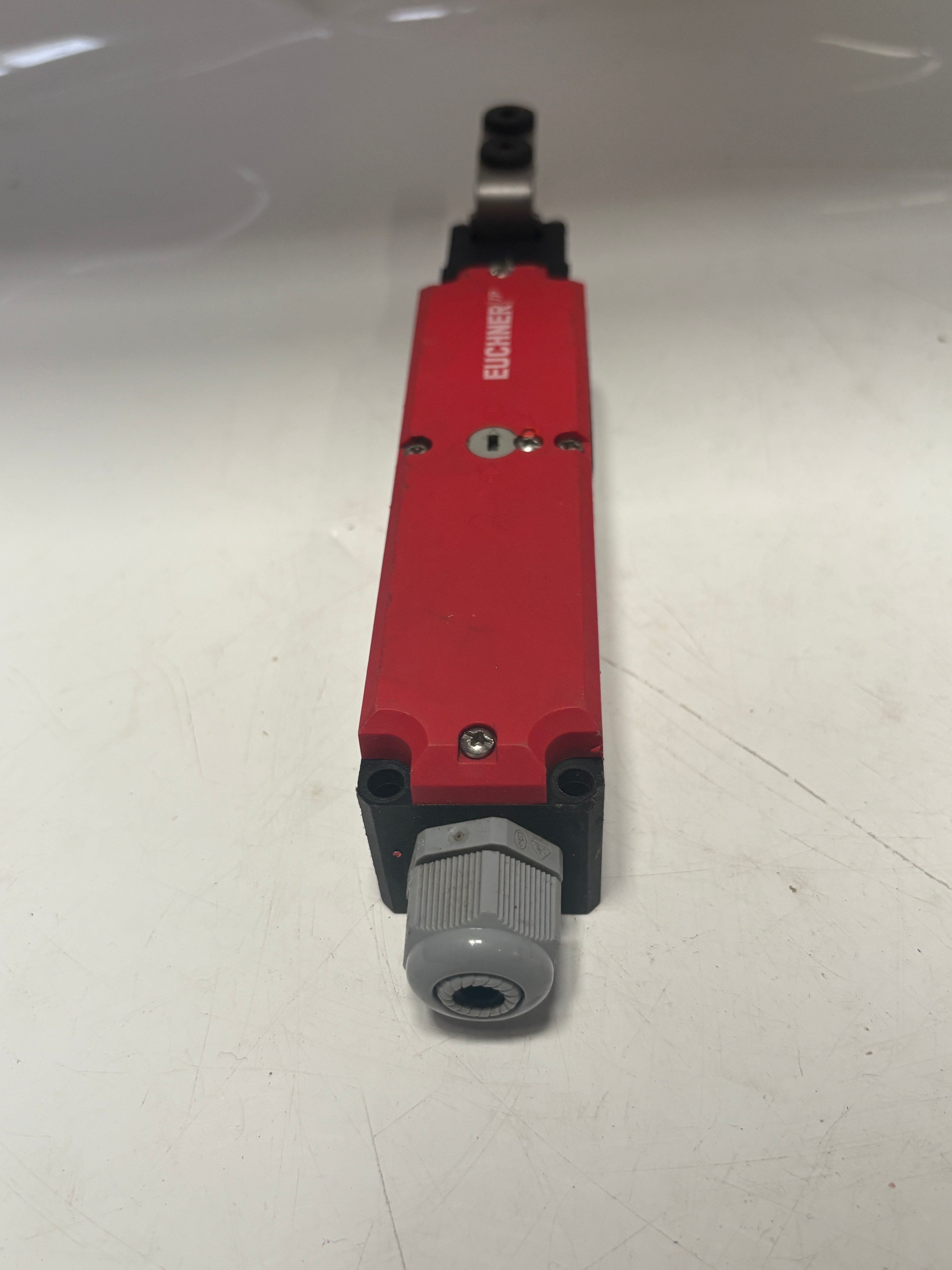 Euchner TP3-4131A024M 084129 Safety Switch IP67 24V